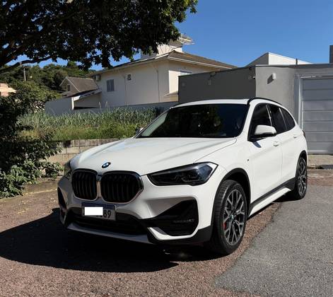 BMW X1 2.0 16V TURBO ACTIVEFLEX XDRIVE25I SPORT 4P AUTOMÁTICO BMW X1 2.0 16V TURBO ACTIVEFLEX XDRIVE25I SPORT 4P AUTOMÁTICO